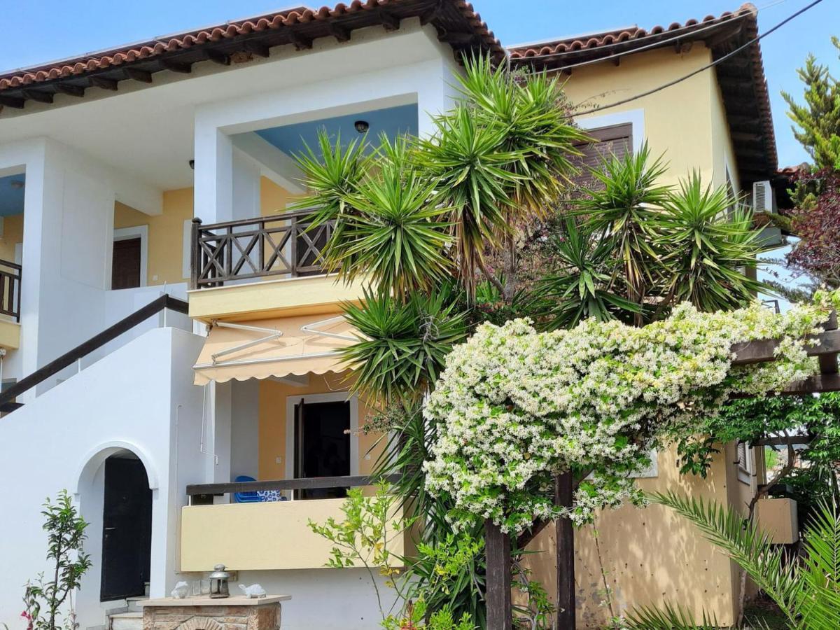 Melina Apartments Nikiti  Exterior photo